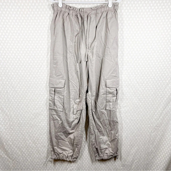 Abercrombie & Fitch Khaki High Rise Cargo Pants - Picture 1 of 7
